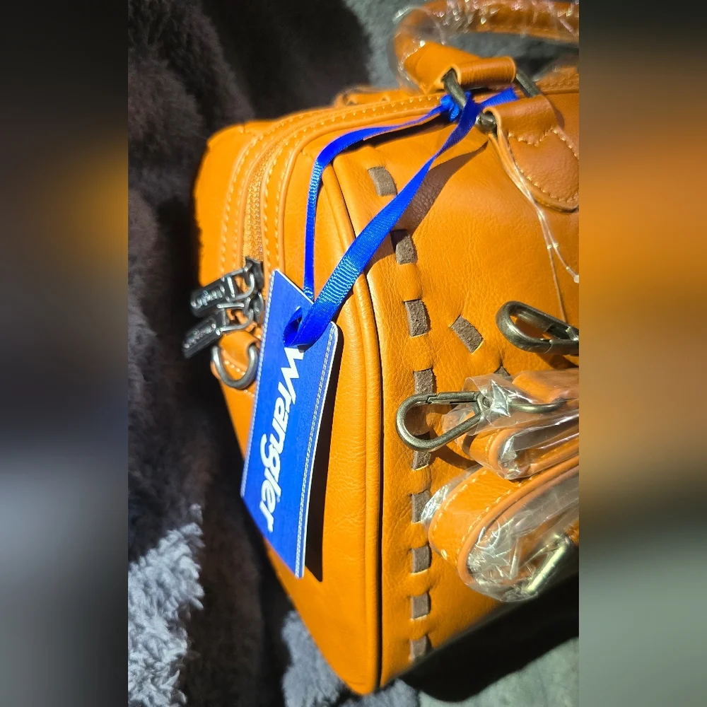 Wrangler W Barrel Purse